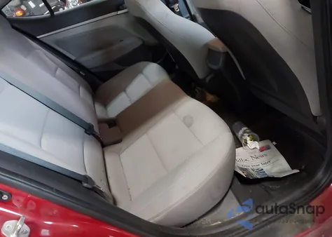 2019 Hyundai Elantra Sel z USA, uszkodzony, nr VIN KMHD84LF8KU769189